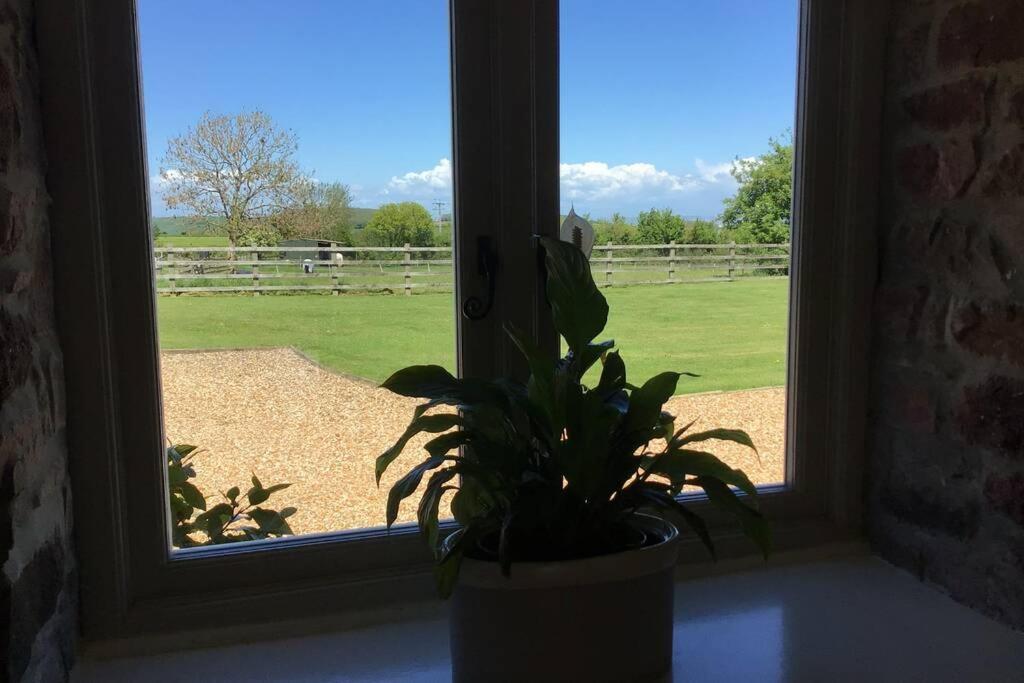 Holiday home Barton *